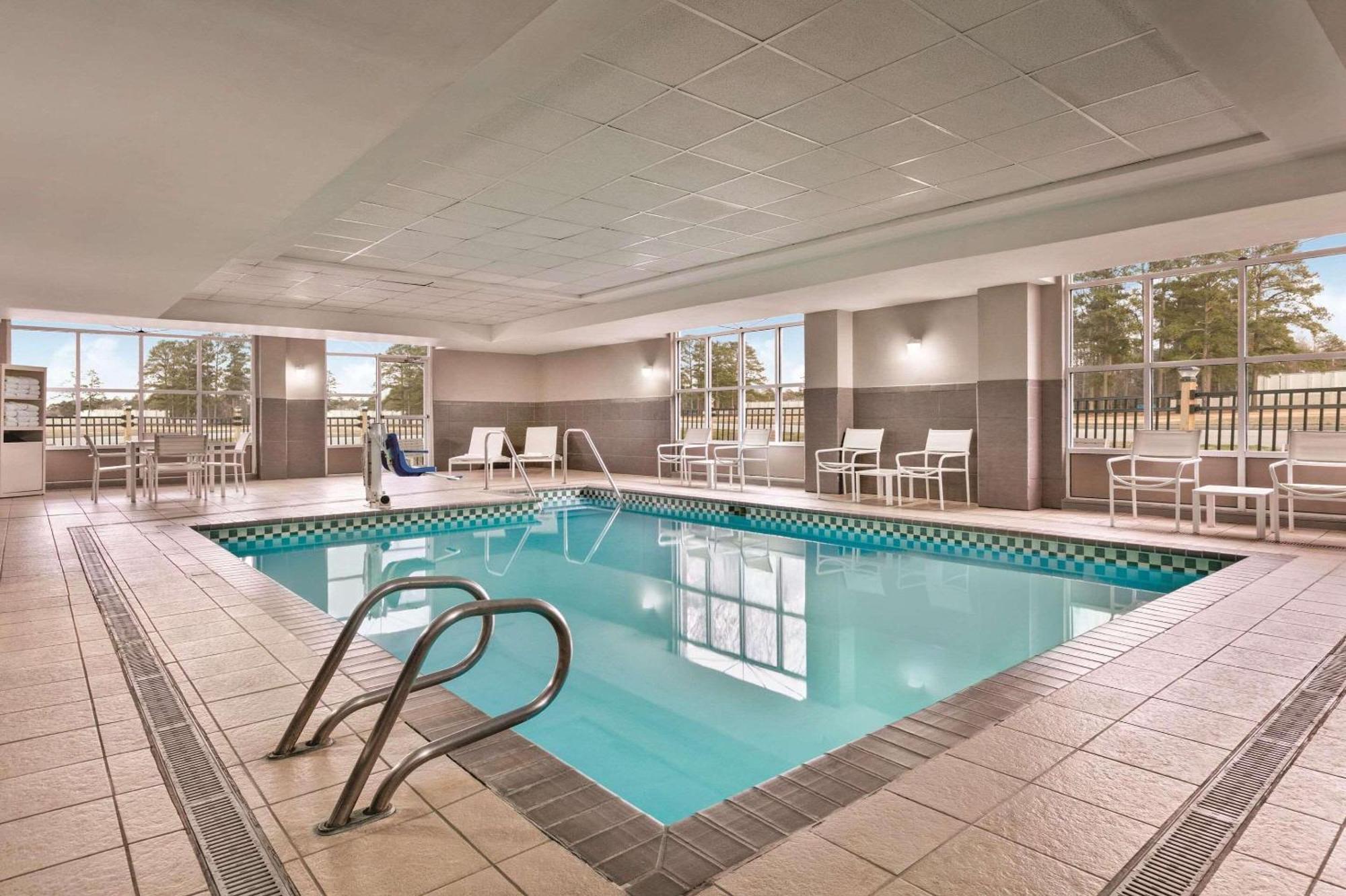 Country Inn & Suites By Radisson, Petersburg, Va المظهر الخارجي الصورة